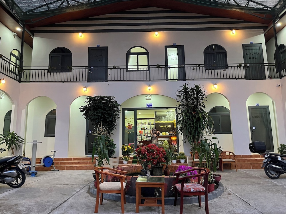 Long Vân Hotel - carbon neutral hotel in Phu Quoc