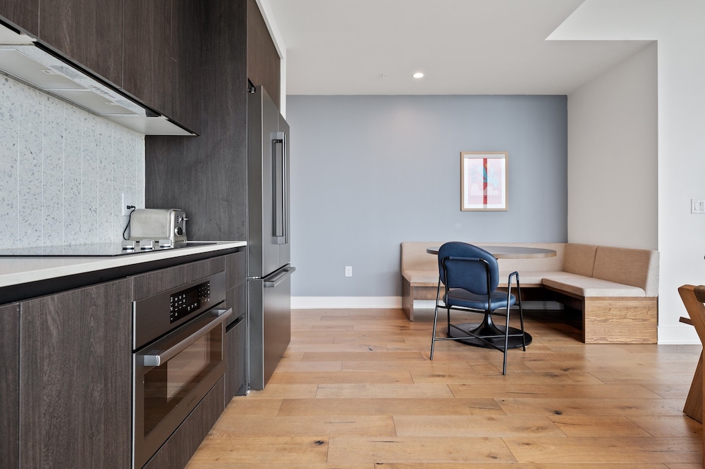 Austin Condo Hotel - photo 329