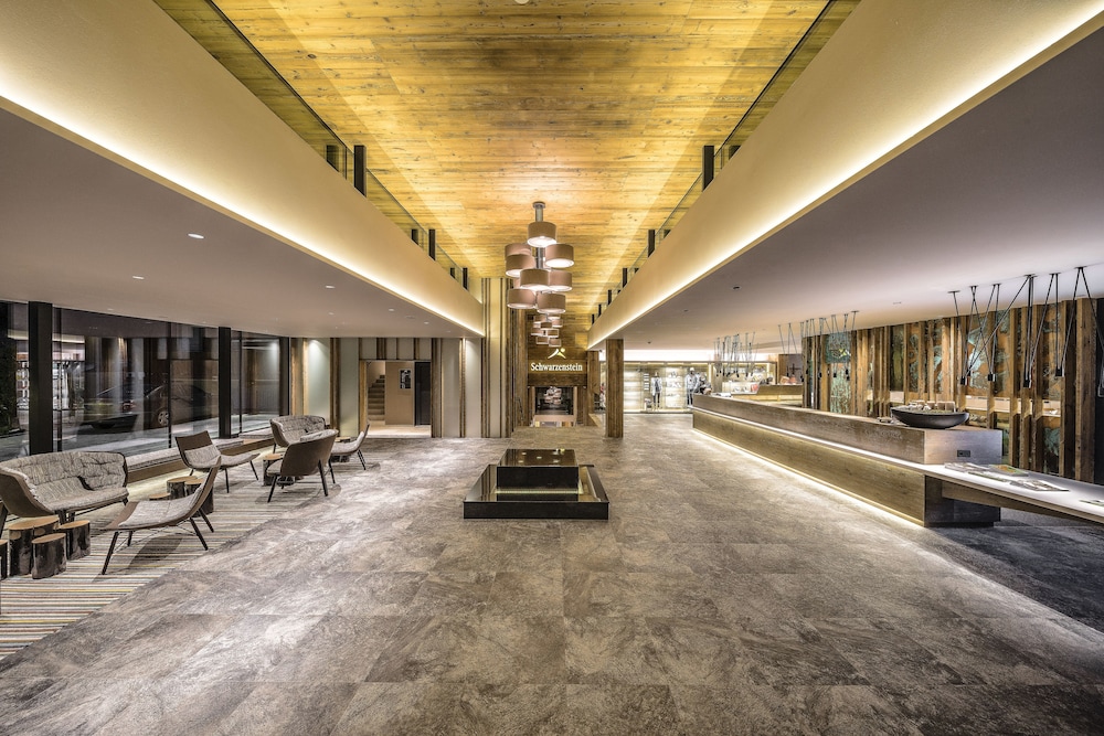 Alpine Luxury SPA Resort Schwarzenstein — San Giovanni — photo 4