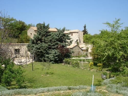 Domaine De La Grange Neuve - carbon neutral hotel in Saint-Didier-En-Velay