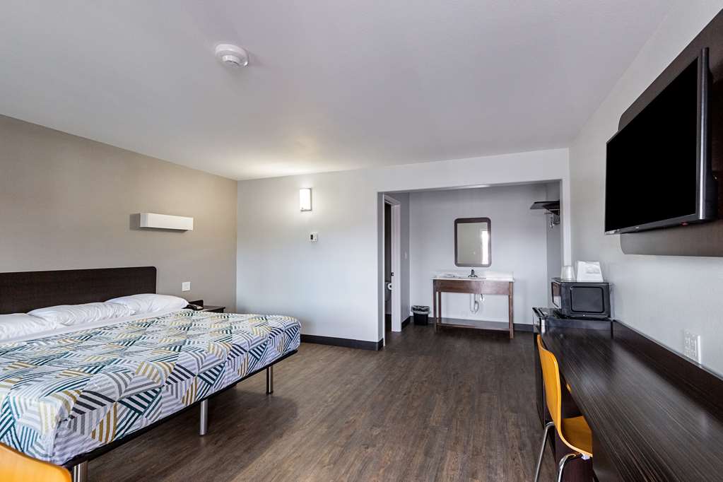 Motel 6 Show Low AZ - photo 7
