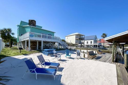 Unplugged - last minute hotel in Gulf Shores