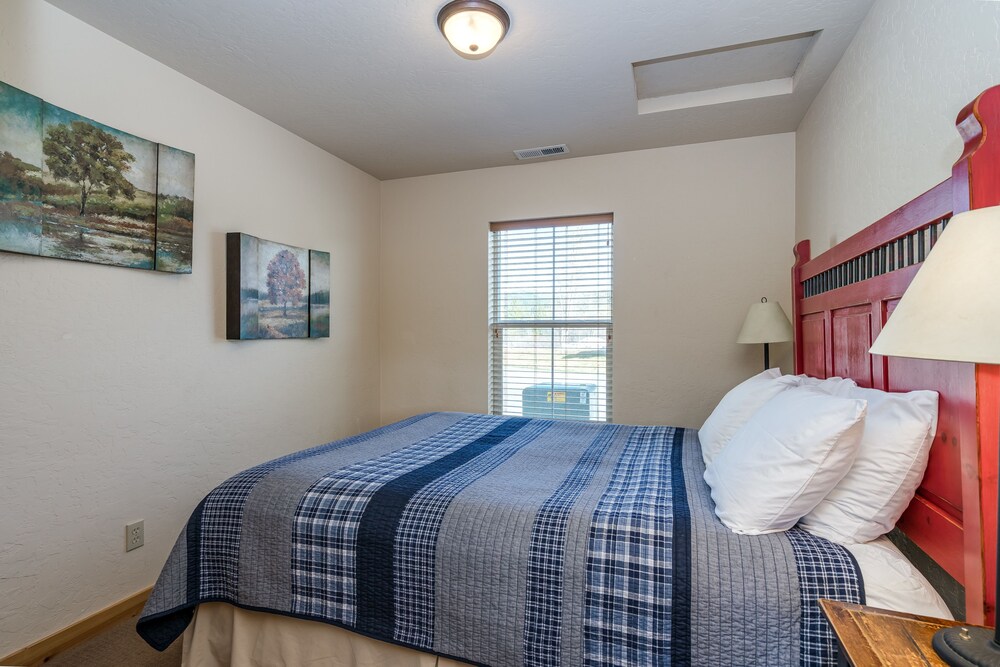 Dover Bay Resort - photo 23