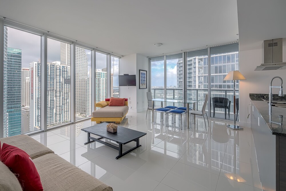 Private Residences at ICON Twr3 by JOS17 - photo 52