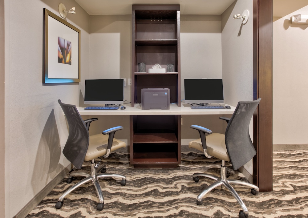 Staybridge Suites Plano Richardson Area by IHG - photo 43