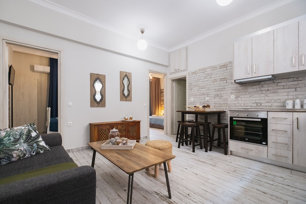 D&G Lux City Flat next to Old Town — 4-Star Luxury Hotel in Chania, Greece