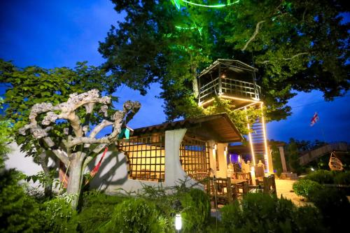 Garden Hotel — hotel in Kutaisi