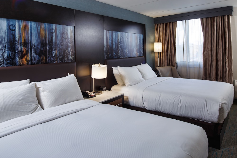 DoubleTree by Hilton Neenah - photo 9