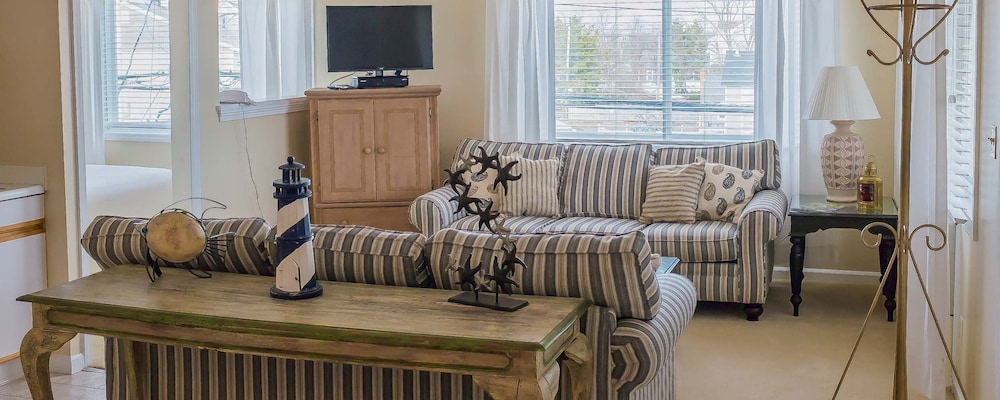 The Inn at Fairfield Beach - photo 41