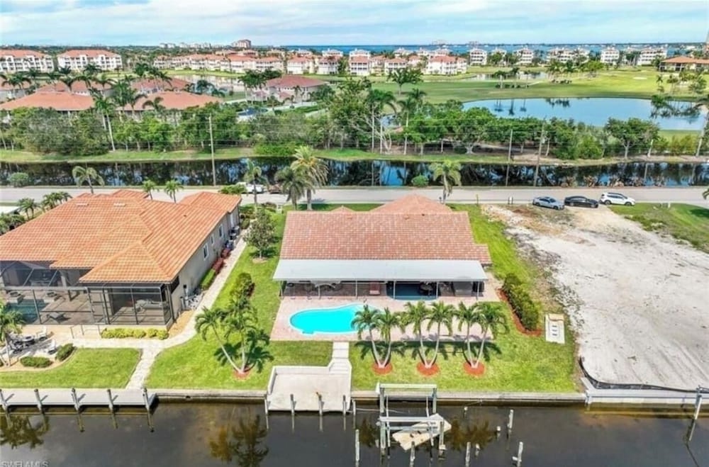 Oceanfront Retreat in Fort Myers 3 Bedrooms Private Pool in Fort Myers, United States