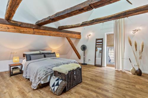 Ferienwohnung im Rebstock Nr.1 — 4-Star Luxury Hotel in Bahlingen, Germany