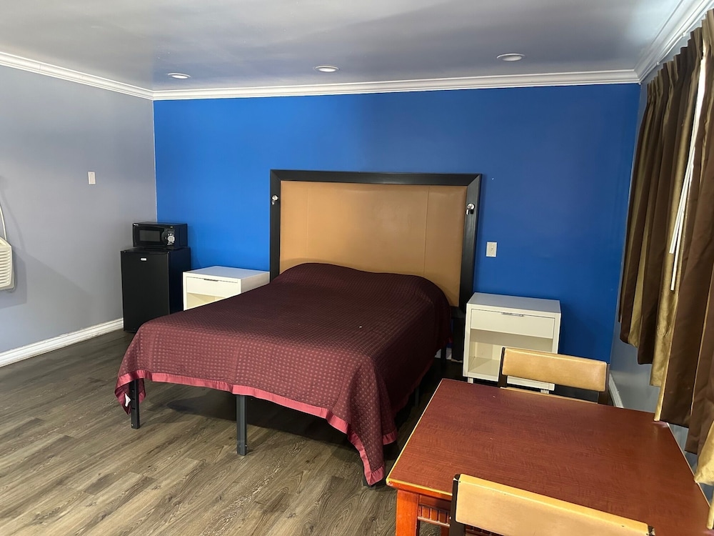 Driftwood Motel Colton in Colton, United States