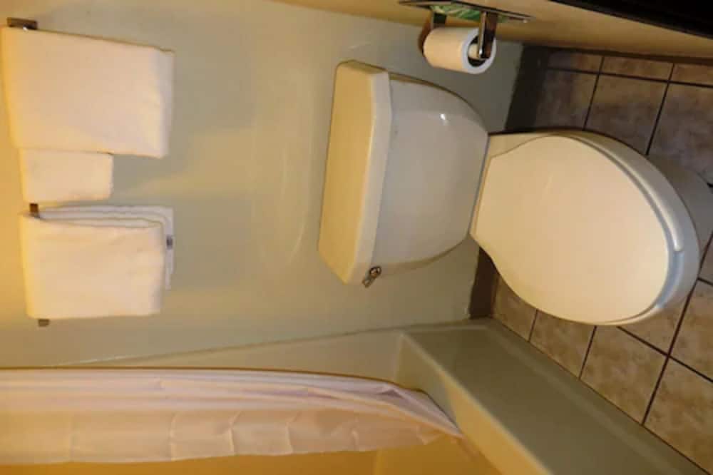 Days Inn by Wyndham Plainfield - photo 23