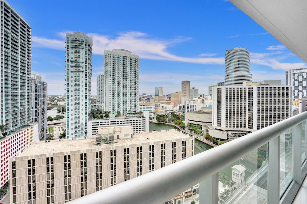 Sky City At Icon Brickell - photo 41
