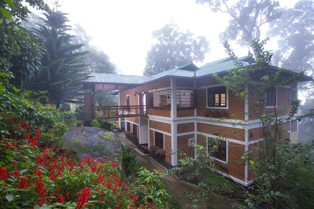 Madhumanthra Resort - carbon neutral hotel in Munnar