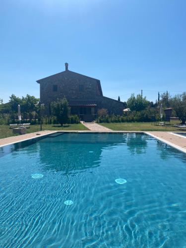 Casa Leoni Chianni tuscan luxurious Villa — 4-Star Luxury Hotel in Chianni, Italy