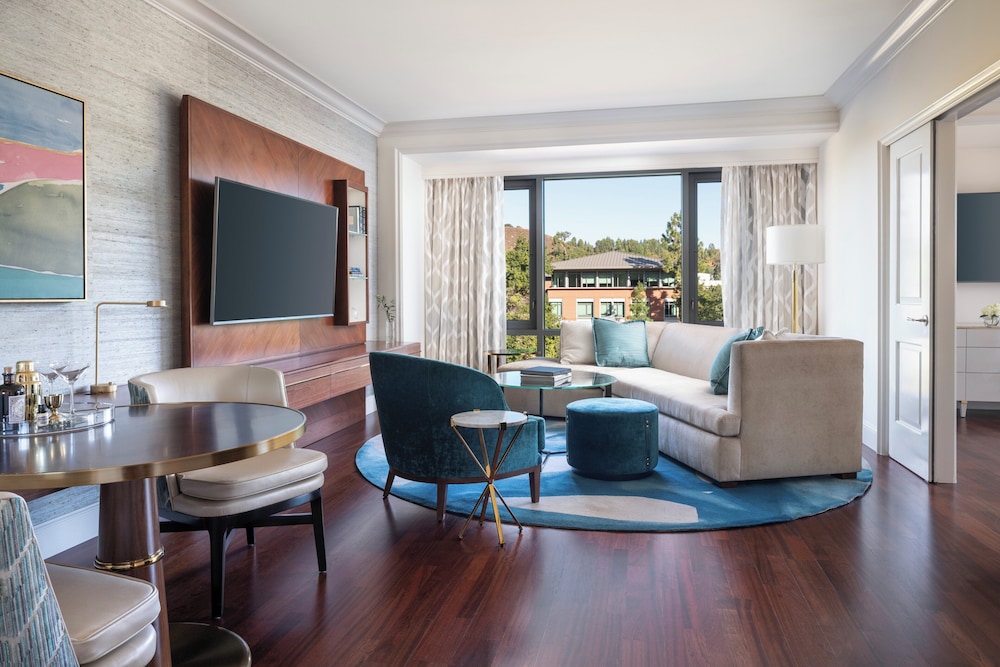 Four Seasons Hotel Los Angeles at Westlake Village - photo 36