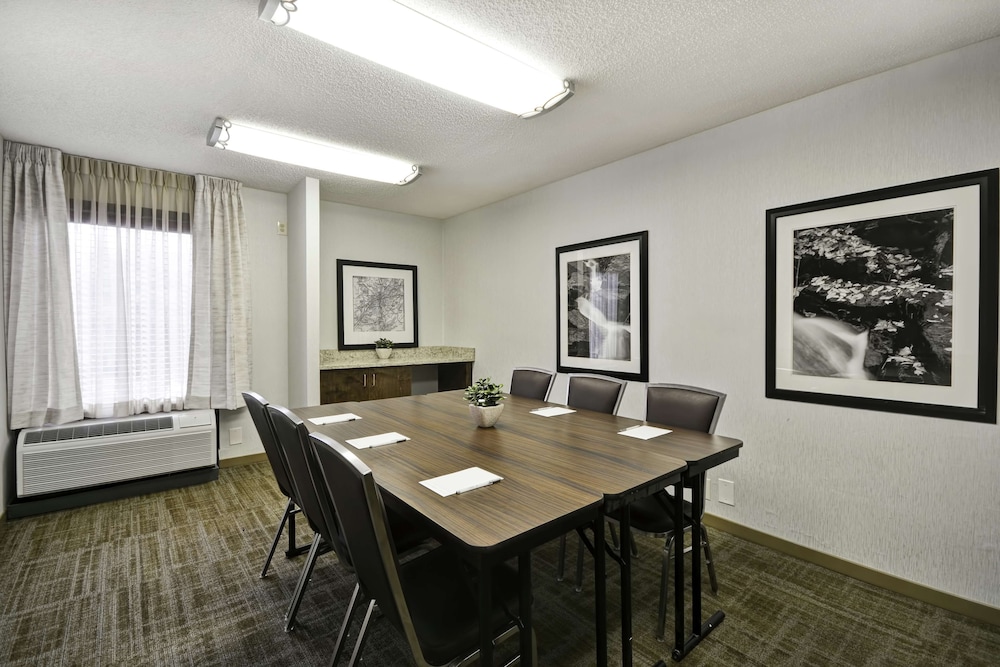 Hampton Inn Birmingham Mountain Brook - photo 31