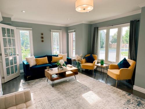 Chic Spacious Home You'll Love — 4-Star Luxury Hotel in Markham, Canada