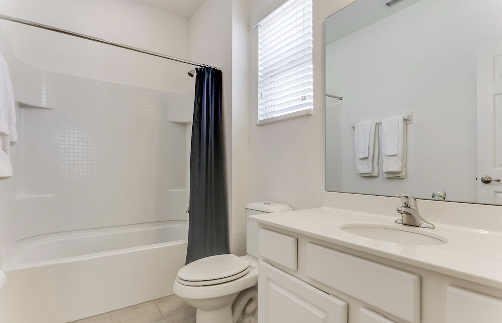 Beautiful 9 bedroom pool home located in the Solterra Resort home - photo 45