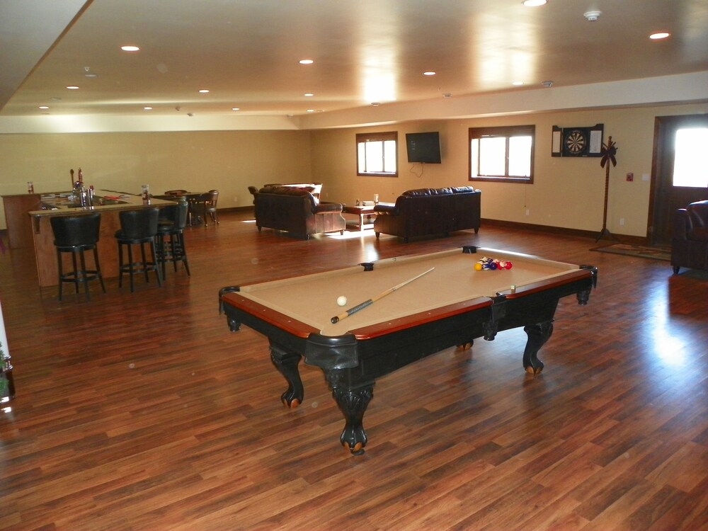 Dakota Prairie Lodge & Resort - photo 13