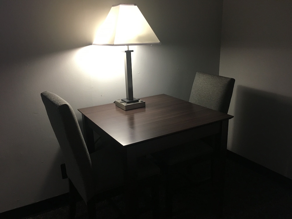 Rutgers University Inn and Conference Center - photo 6