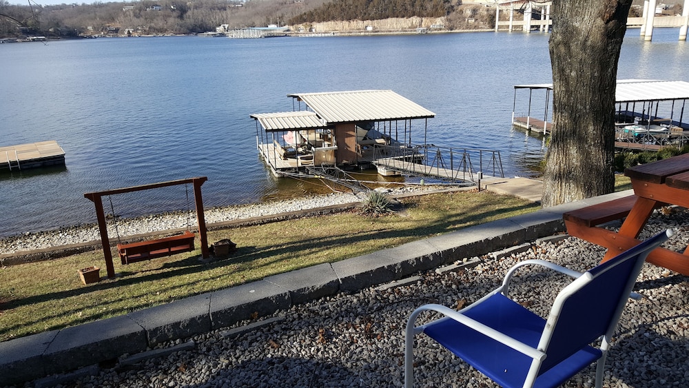 Lake Breeze Resort - photo 88