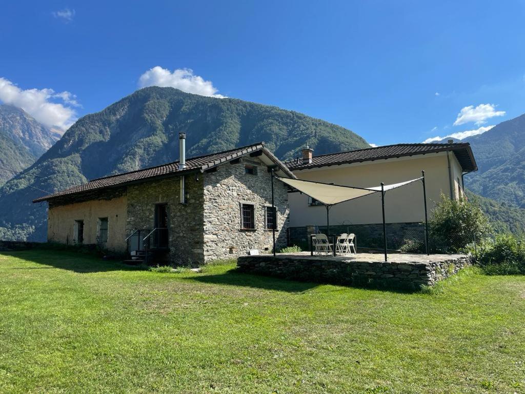 Rustico a Roveredo GR - carbon neutral hotel in Unknown City
