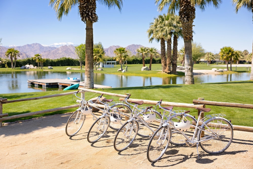 Buena Vista by Avantstay Massive Outdoor Oasis w Pool Spa & Firepit - photo 52