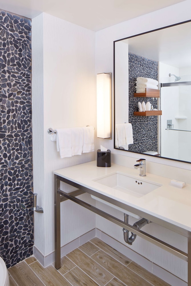 Hilton Garden Inn Boston Marlborough - photo 19