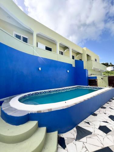Cozy Retreat With Stunning View — 4-Star Luxury Hotel in Philipsburg, Sint Maarten
