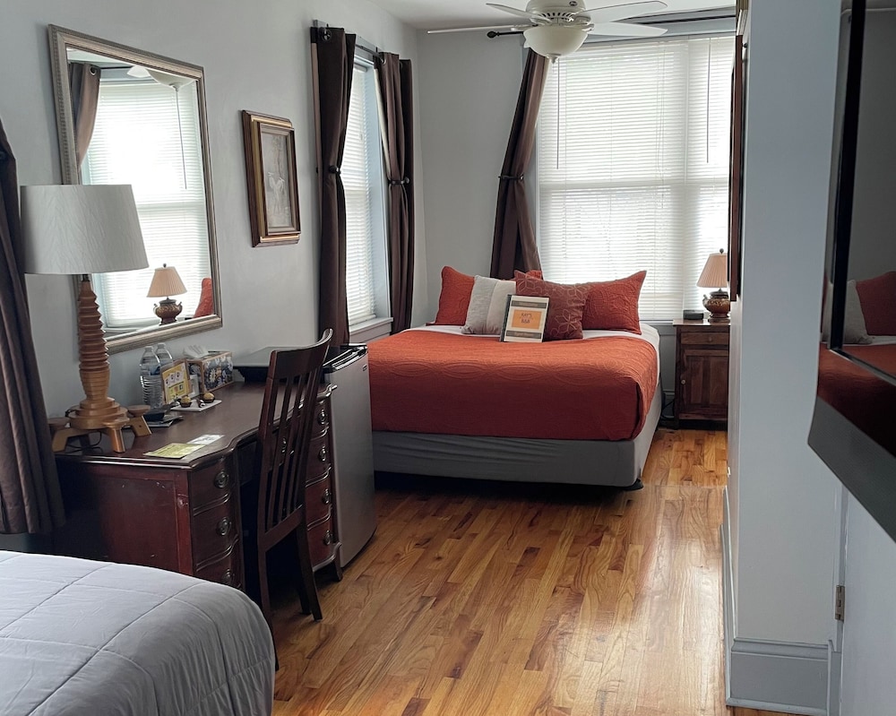 Ray's Bucktown B&B - photo 10