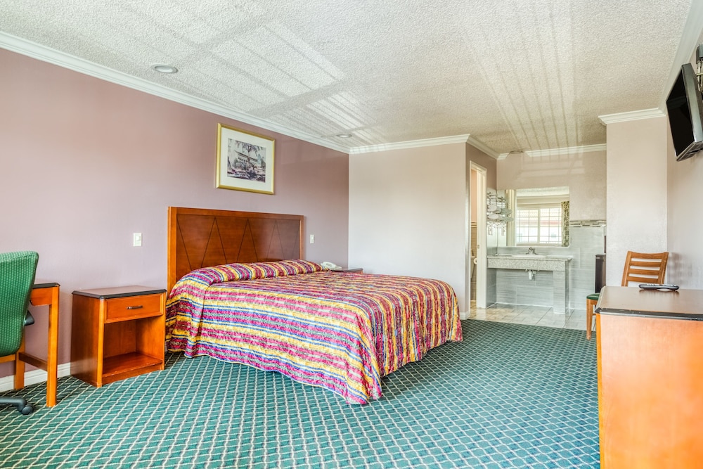 Hotel Whittier CA I 605 - photo 7