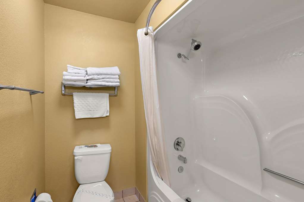Best Western Willits Inn - photo 22
