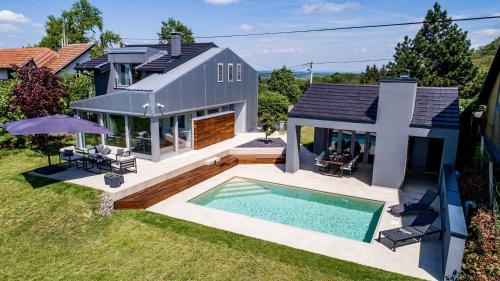 Villa Darabos — 5-Star Luxury Hotel in Gornji Kneginec, Croatia