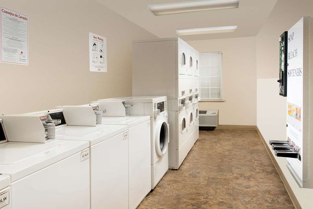 WoodSpring Suites San Antonio South - photo 26