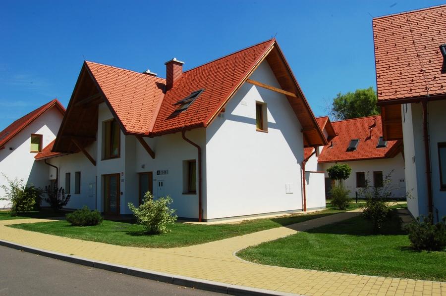 Apartment Village Lipov Gaj 9990736 — Lendava