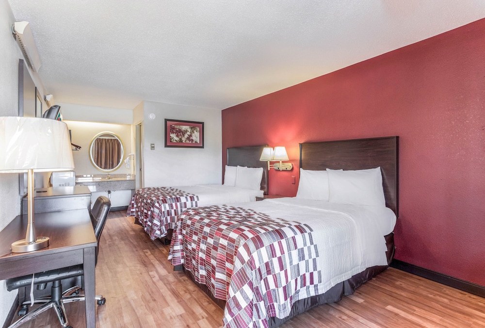 Red Roof Inn Columbia MO - photo 8