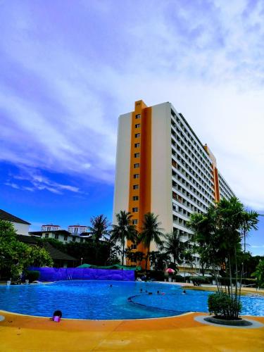 View Talay 1B by Fernando — 4-Star Luxury Hotel in Pattaya, Thailand