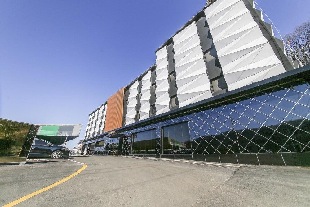 West Hill Hotel in Paju, South Korea