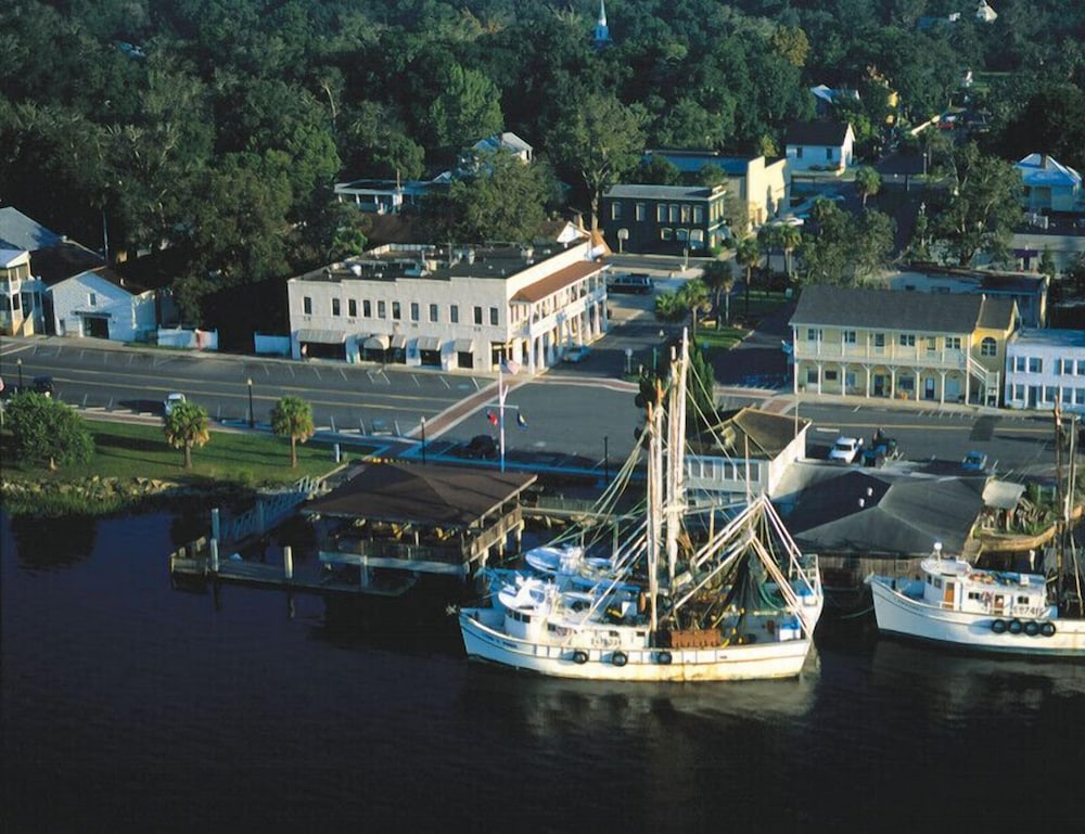 Riverview Hotel - photo 44