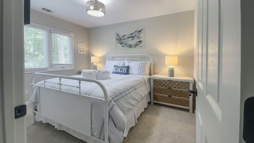 21 Forest Drive at The Sea Pines Resort - photo 6