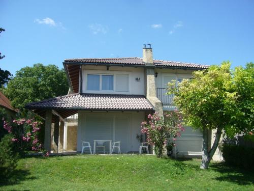 Mediterrán — hotel in Velence