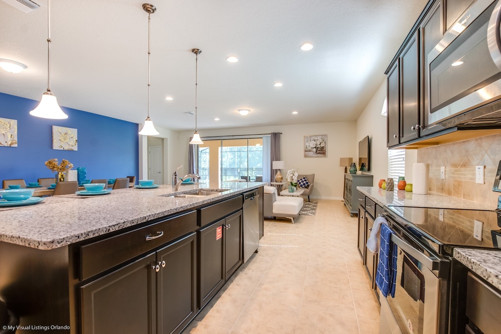 H8875 Ultimate Brand new 8bedroom 6bathroom Resort - photo 38
