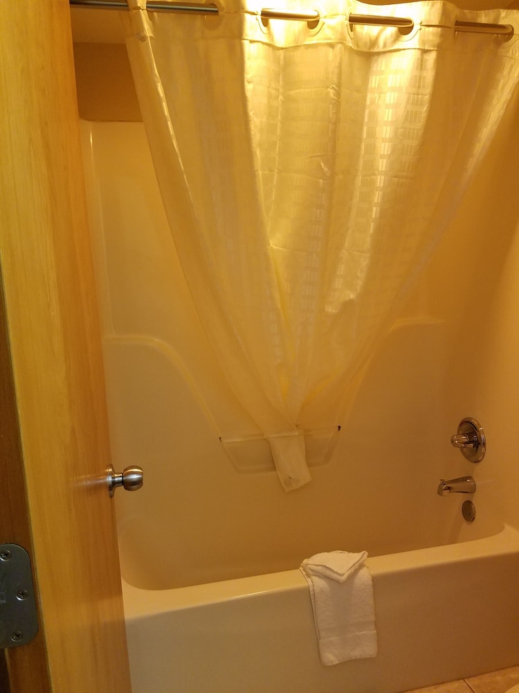 Americas Best Value Inn & Suites Bryant Little Rock - photo 12