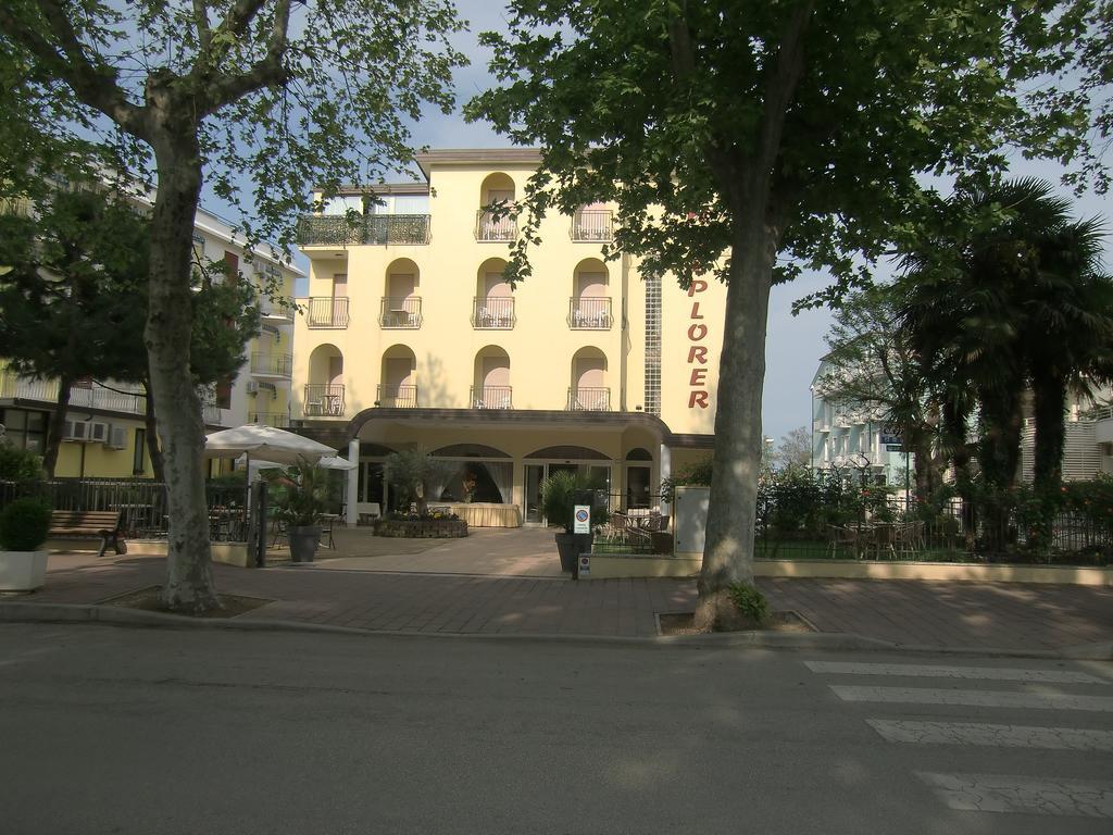 Hotel Explorer - last minute hotel in Cervia