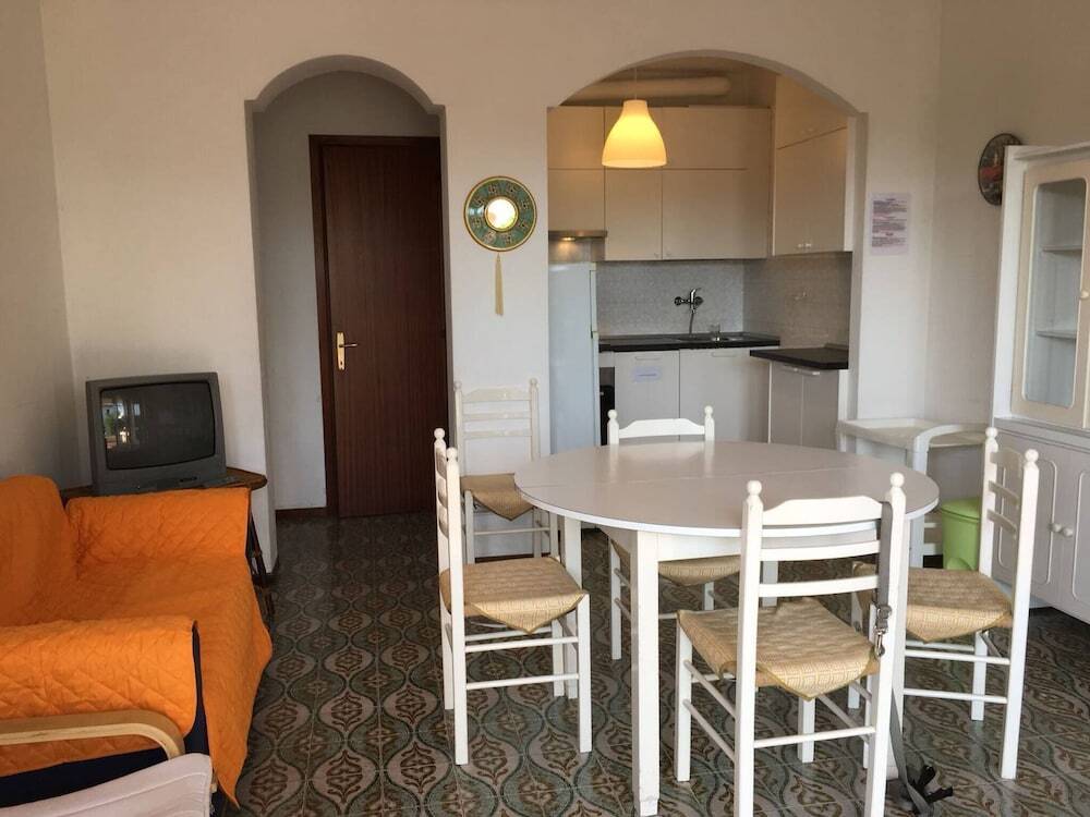 Amazing villa with private garden — 4-Star Luxury Hotel in Caorle, Italy
