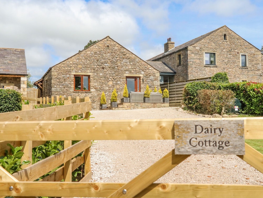 Dairy Cottage — 4-Star Luxury Hotel in Carnforth, United Kingdom