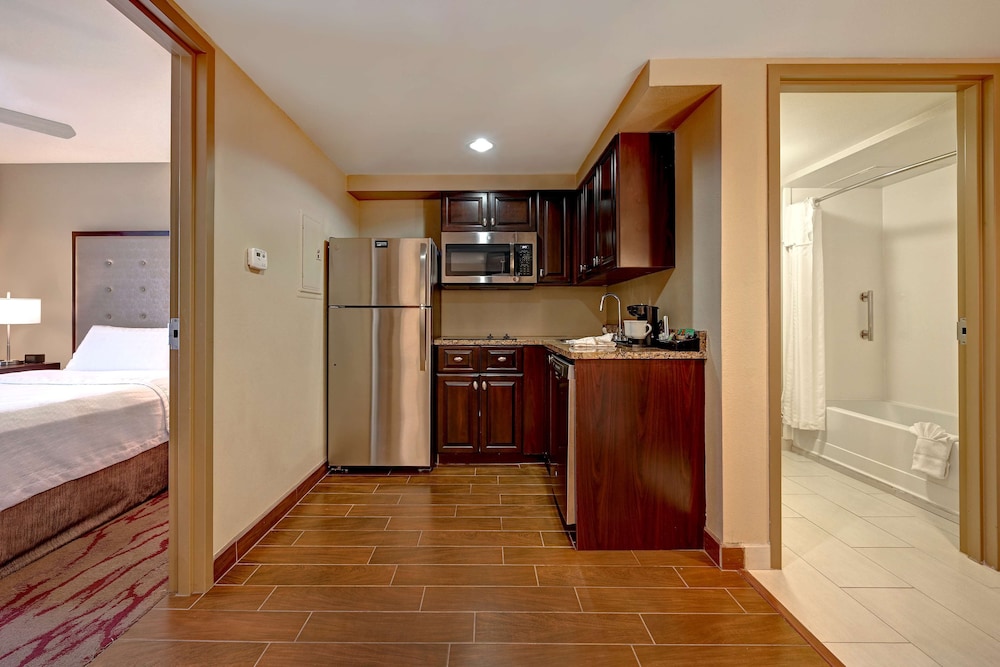 Homewood Suites by Hilton Albuquerque Airport - photo 9