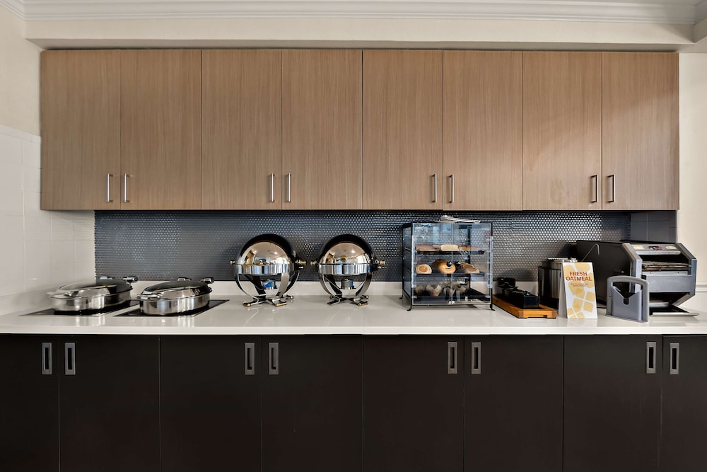 Hilton Garden Inn Williamsburg - photo 42